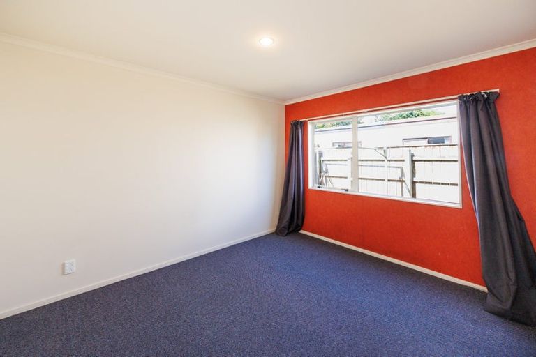 Photo of property in 23a Dorset Crescent, Hokowhitu, Palmerston North, 4410