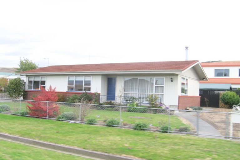Photo of property in 3 Anderson Road, Taradale, Napier, 4112