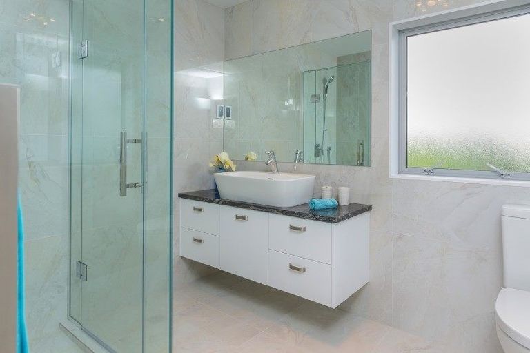 Photo of property in 2 Palm View Terrace, Gulf Harbour, Whangaparaoa, 0930