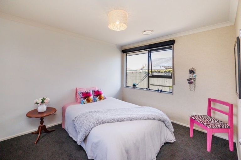 Photo of property in 9 Bouvardia Avenue, Milson, Palmerston North, 4414