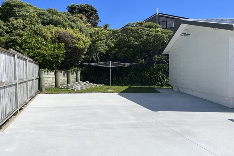 Photo of property in 21 Lagden Street, Camborne, Porirua, 5026
