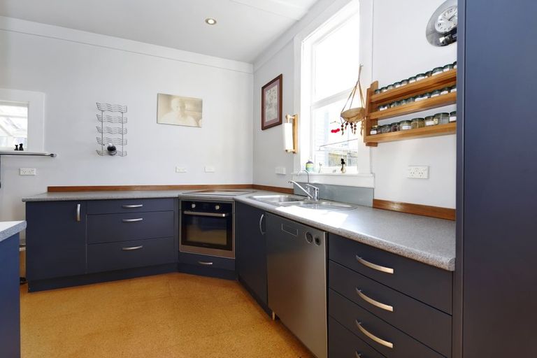 Photo of property in 10 Victoria Heights, Stepneyville, Nelson, 7010