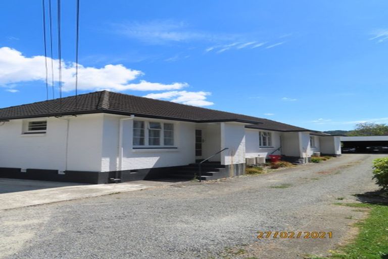 Photo of property in 2/1003 Fergusson Drive, Ebdentown, Upper Hutt, 5018