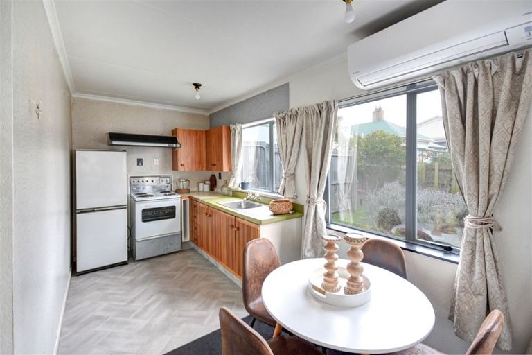 Photo of property in 56 Melbourne Street, South Dunedin, Dunedin, 9012