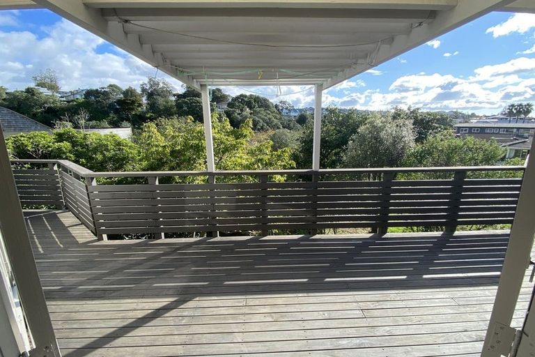 Photo of property in 2/21 Omana Road, Milford, Auckland, 0620