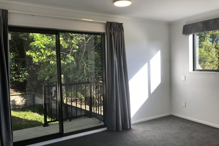 Photo of property in 21b Cockayne Road, Khandallah, Wellington, 6035