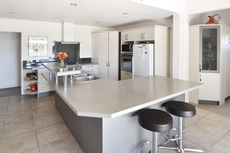 Photo of property in 77 Irishman Drive, Twizel, 7901