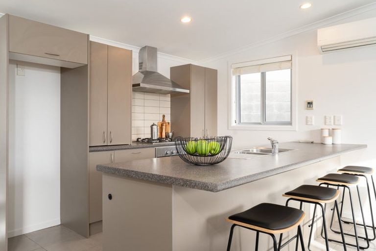 Photo of property in 40a Erlestoke Crescent, Churton Park, Wellington, 6037