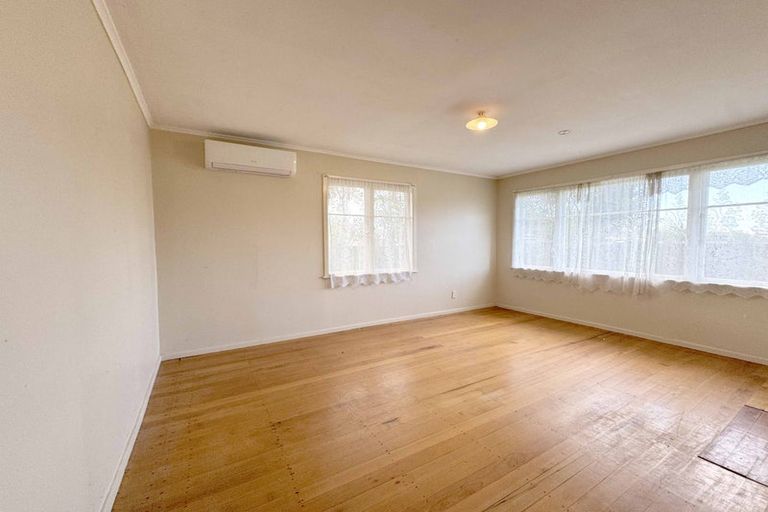 Photo of property in 2/34 Royton Avenue, Mangere East, Auckland, 2024