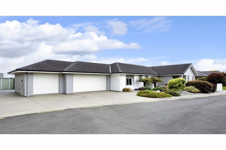 Photo of property in 6 Childs Way, Richmond, 7020