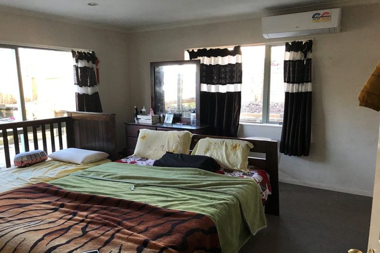 Photo of property in 3 Parkridge Way, Henderson, Auckland, 0612