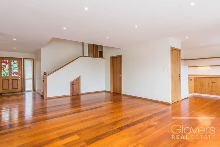Photo of property in 156 Piha Road, Piha, New Lynn, 0772