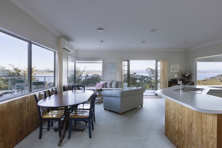 Photo of property in 65 Mapara Road, Acacia Bay, Taupo, 3385