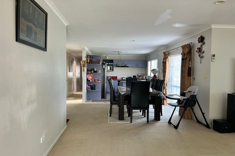 Photo of property in 4 Sid Place, Mangere, Auckland, 2022