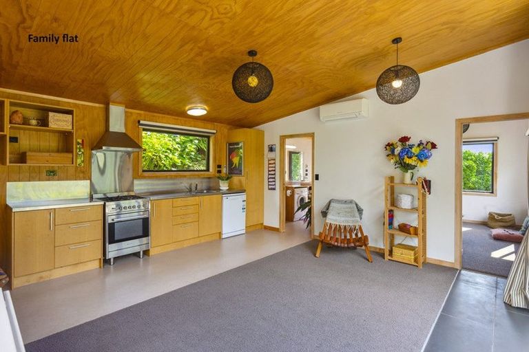 Photo of property in 10 Tui Crescent, Waikanae, 5036
