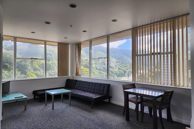 Photo of property in Terrace Tower Apartments, 6e/126 The Terrace, Wellington Central, Wellington, 6011