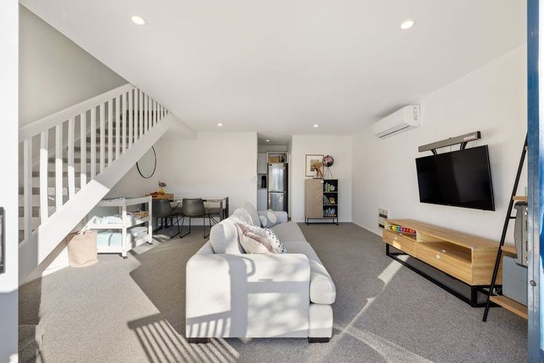 Photo of property in 2/66 Clare Road, St Albans, Christchurch, 8014