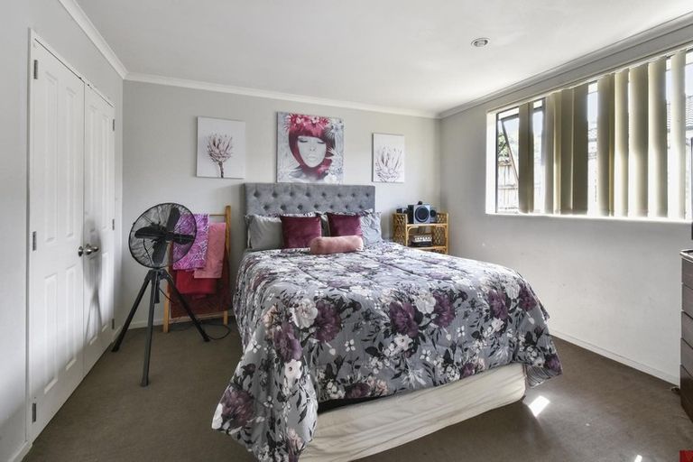 Photo of property in 9 Nykki Place, Papakura, 2110