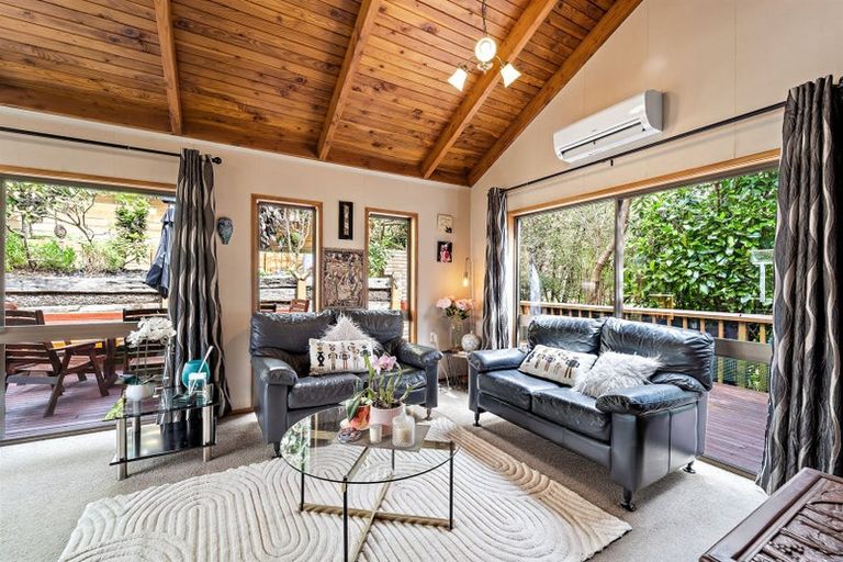 Photo of property in 1/685 East Coast Road, Browns Bay, Auckland, 0630