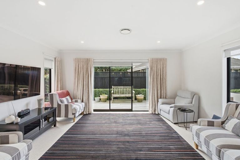 Photo of property in 190 Withells Road, Avonhead, Christchurch, 8042