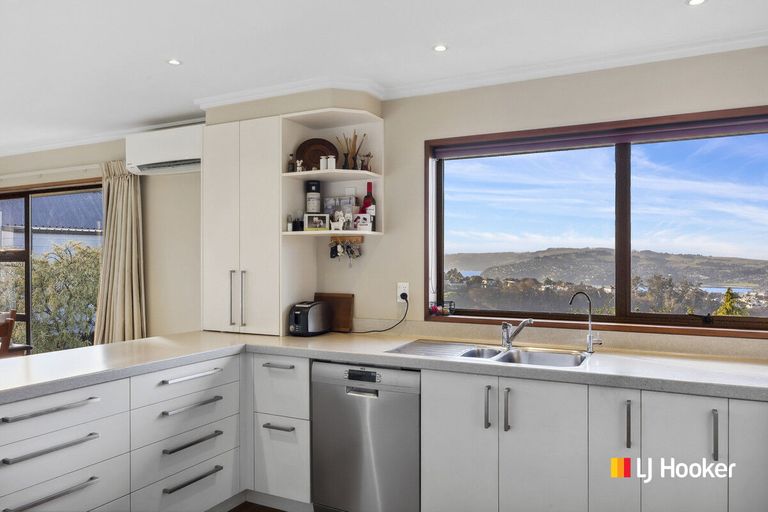 Photo of property in 10 Crosby Street, Mornington, Dunedin, 9011