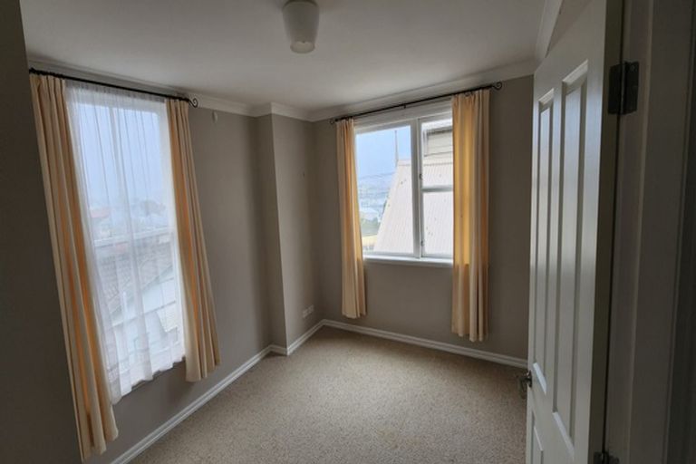 Photo of property in 35 Austin Street, Mount Victoria, Wellington, 6011