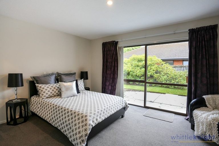 Photo of property in 90 Regency Crescent, Redwood, Christchurch, 8051