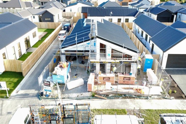 Photo of property in 46 Matamoe Drive, Halswell, 8025