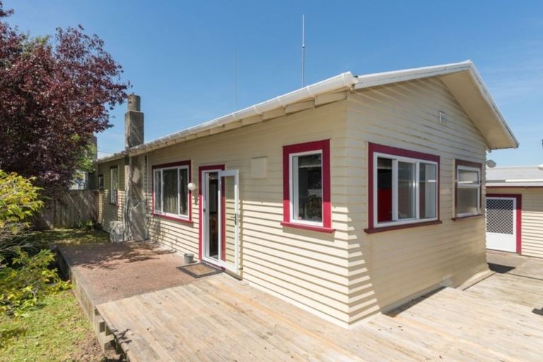 Photo of property in 11a Seaforth Avenue, Milson, Palmerston North, 4414