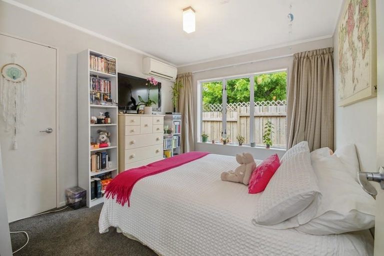 Photo of property in 13 Leicester Parade, Somerville, Auckland, 2014