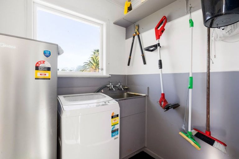 Photo of property in 30 Garden Heights Avenue, Glenview, Hamilton, 3206