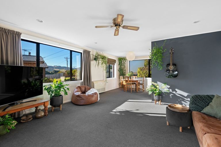 Photo of property in 3 Martin Road, Fairfield, Dunedin, 9018