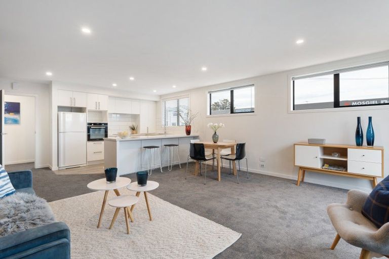 Photo of property in 5a Church Street, Mosgiel, 9024