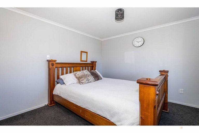 Photo of property in 10 Studholme Street, Waimate, 7924