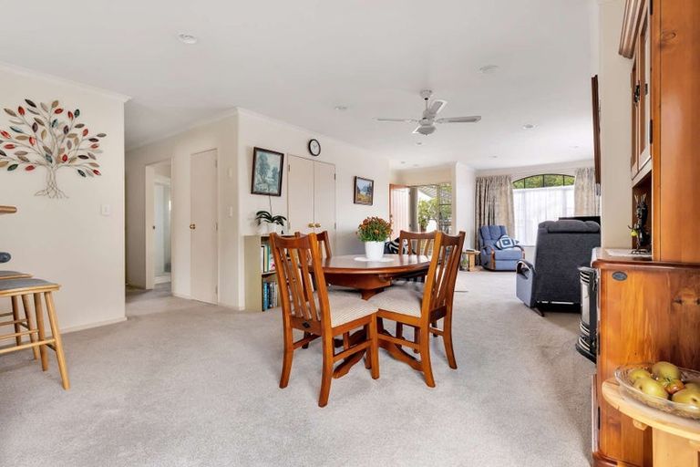 Photo of property in 285 Vaughan Road, Owhata, Rotorua, 3010