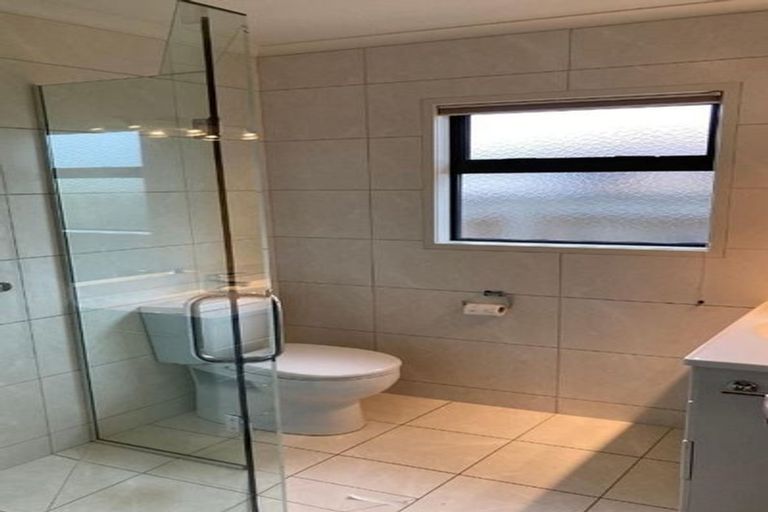 Photo of property in 112b Avondale Road, Taradale, Napier, 4112