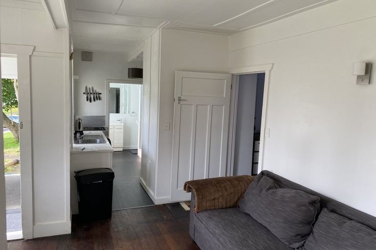 Photo of property in 18 Shoal Bay Road, Devonport, Auckland, 0624