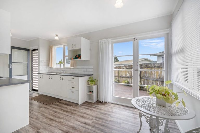 Photo of property in 38 West View Crescent, Onerahi, Whangarei, 0110