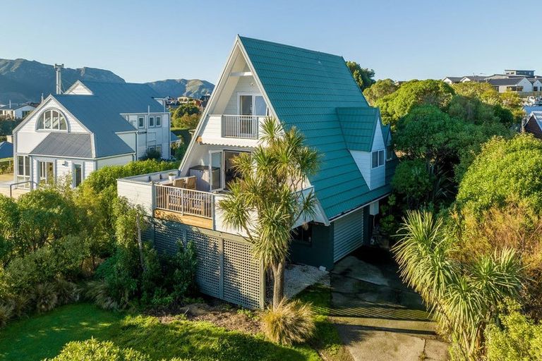 Photo of property in 17 James Drive, Diamond Harbour, Lyttelton, 8971