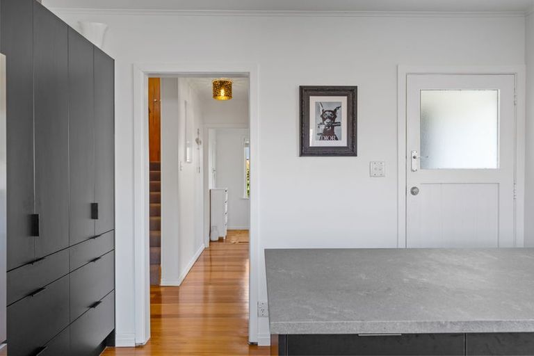 Photo of property in 64 Tirimoana Road, Te Atatu South, Auckland, 0602