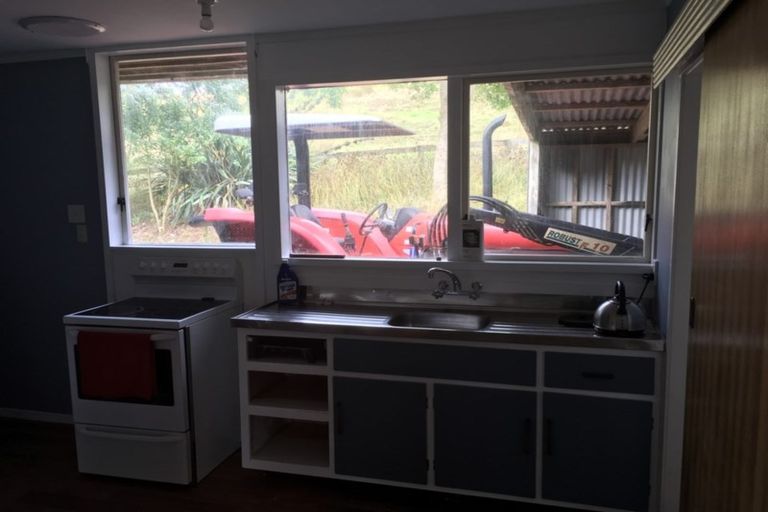 Photo of property in 354 Linton Road, Maungaturoto, 0583