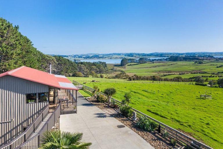 Photo of property in 159 Glenbrook Beach Road, Glenbrook, Waiuku, 2681