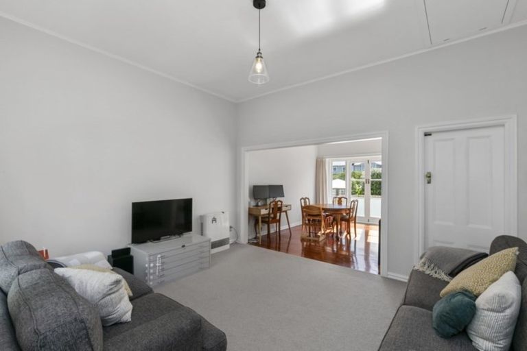 Photo of property in 173 Aro Street, Aro Valley, Wellington, 6021