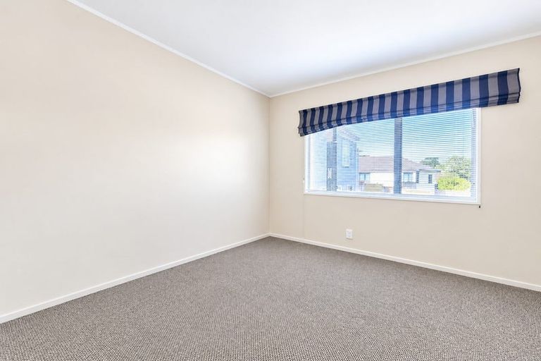 Photo of property in 96a Mangorei Road, Strandon, New Plymouth, 4312