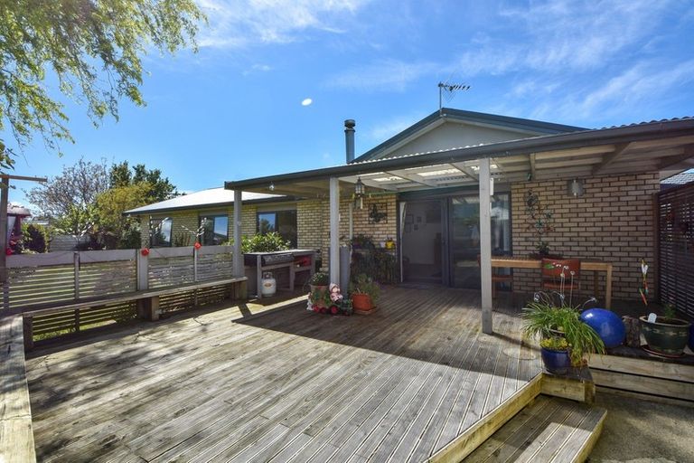 Photo of property in 10a Taylor Street, Carterton, 5713
