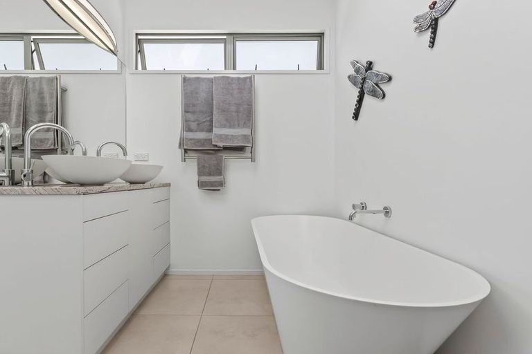 Photo of property in 36a The Cliffs, Britannia Heights, Nelson, 7010