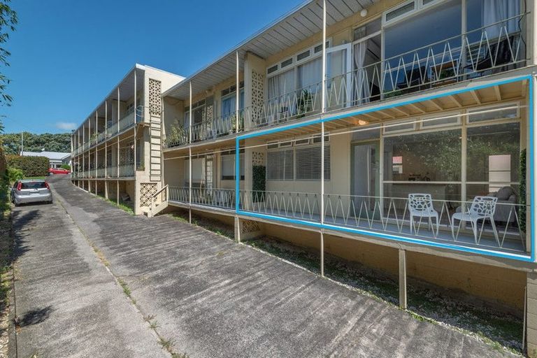 Photo of property in 6/93 Vauxhall Road, Devonport, Auckland, 0624