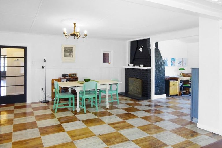 Photo of property in 36 Robinson Street, Foxton, 4814