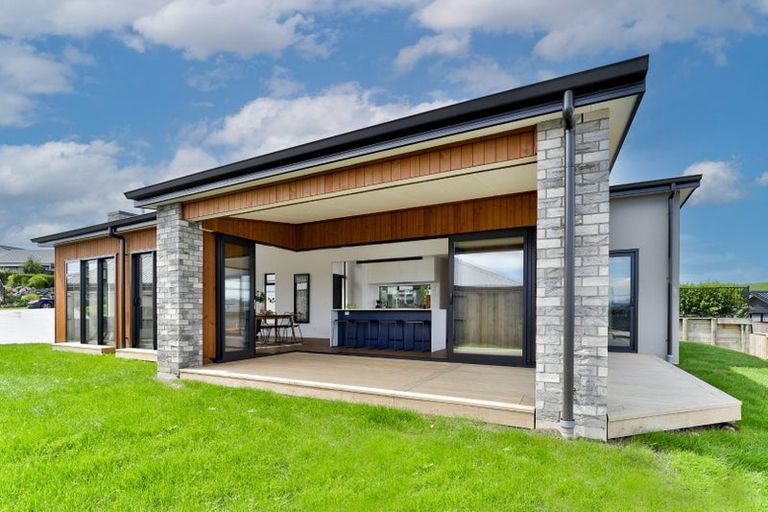 Photo of property in 20 Ridge Drive, Omokoroa, 3114