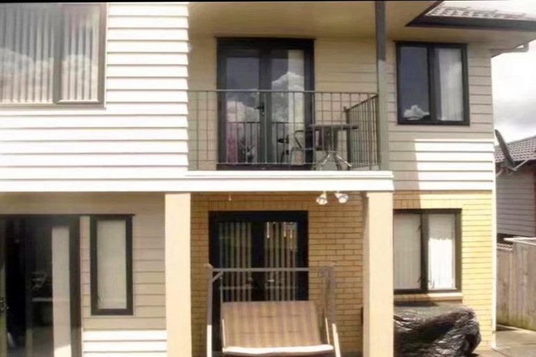 Photo of property in 10 Vintage Drive, Henderson, Auckland, 0612